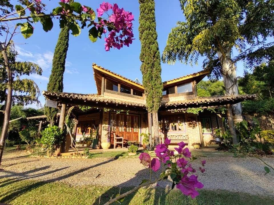 Pousada Dharma Luz E Paz Braganca Paulista Exterior photo